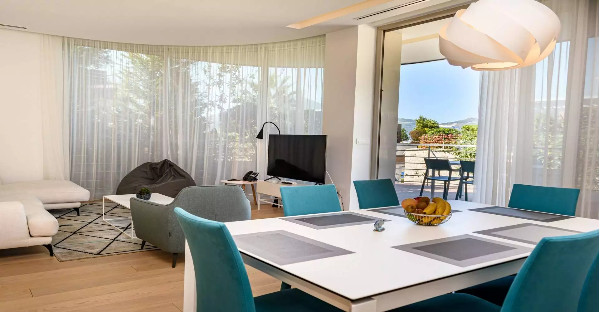 Flat 147m² in Montenegro, Budva. Priced at 950000$ rent photo-1