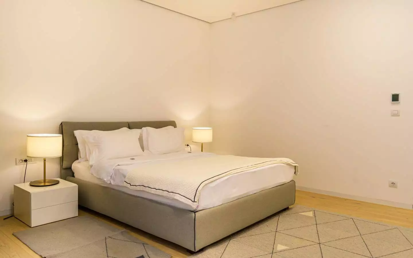 Flat 159m² in Montenegro, Budva. Priced at 1500000$ rent photo-14