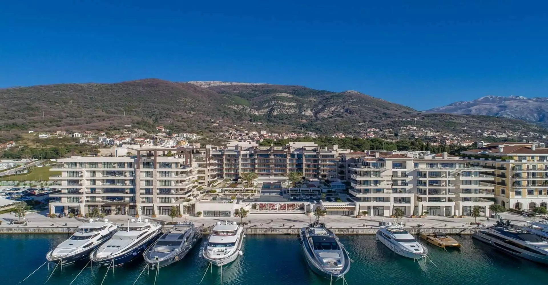 Flat 105m² in Montenegro, Tivat. Priced at 1061784€ rent photo-1