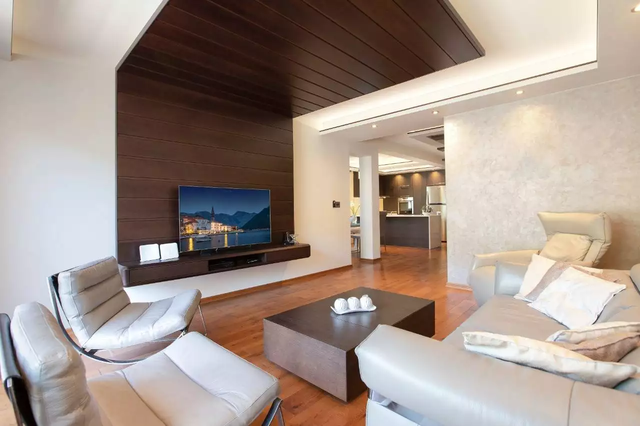 Flat 90m² in Montenegro, Kotor. Priced at 400000$ rent photo-3