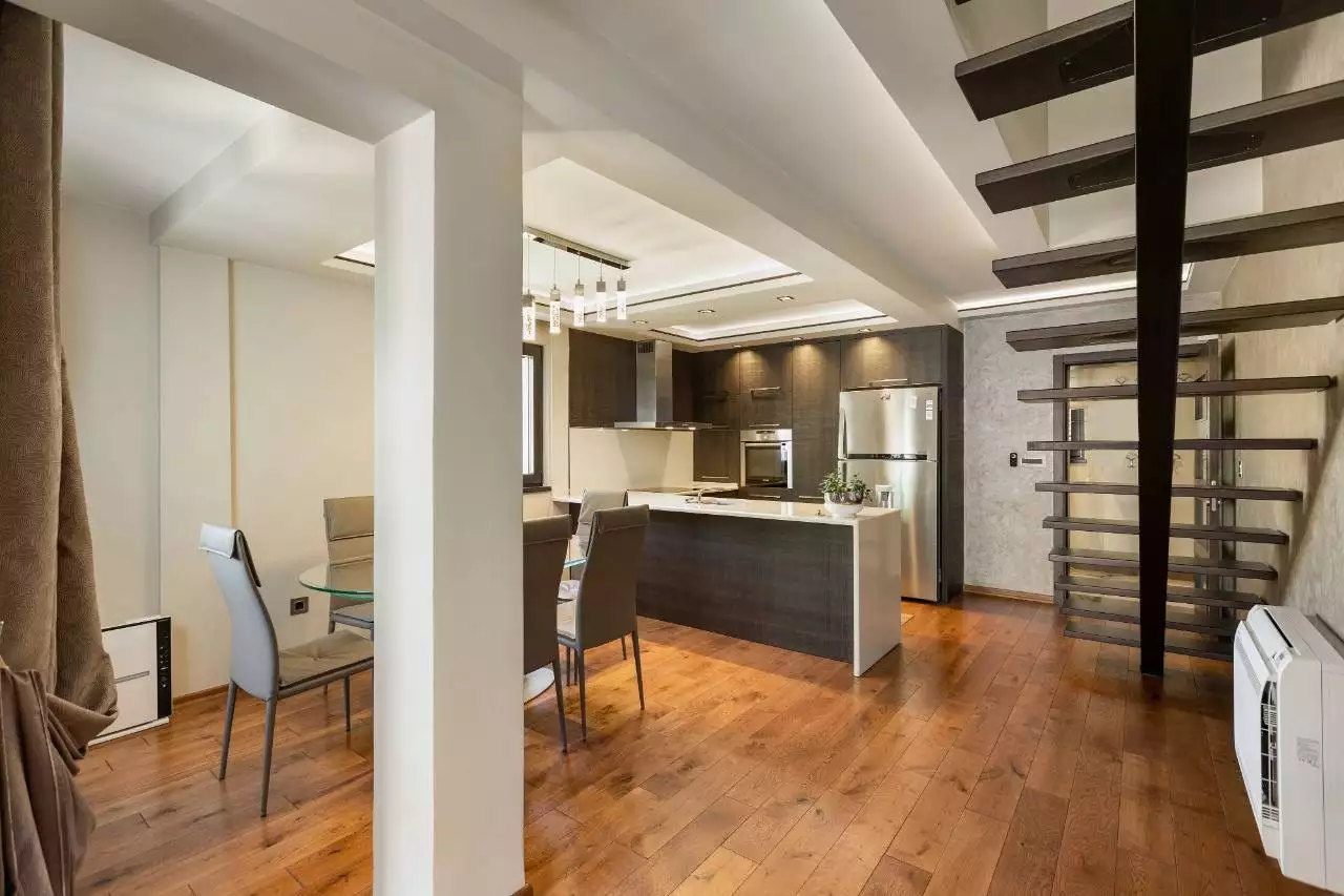 Flat 90m² in Montenegro, Kotor. Priced at 400000$ rent photo-4