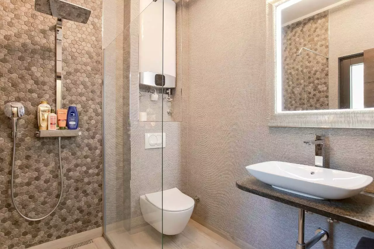 Flat 90m² in Montenegro, Kotor. Priced at 400000$ rent photo-16