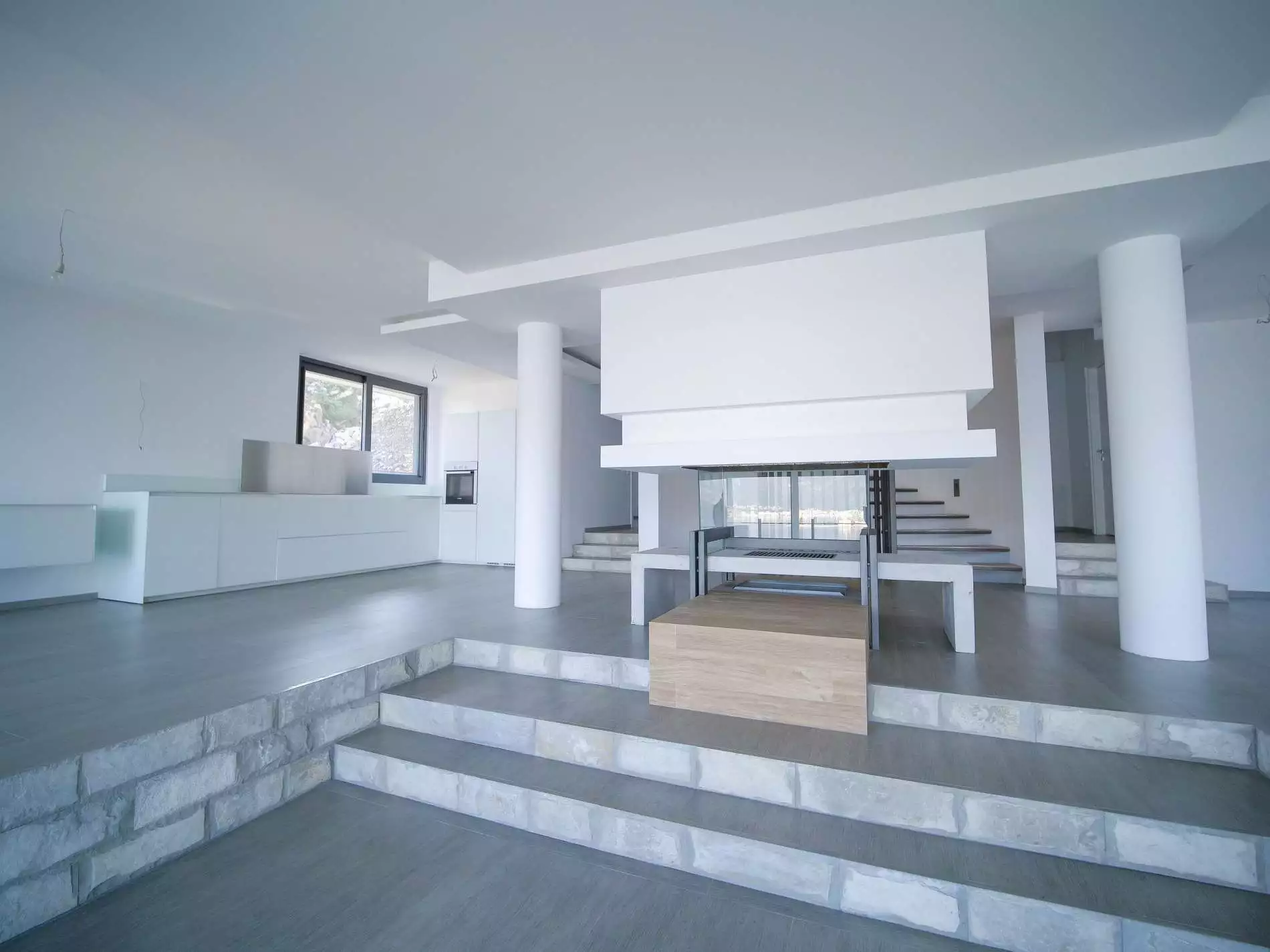 Villa 770m² in Montenegro, Tivat. Priced at 3500000$ rent photo-1