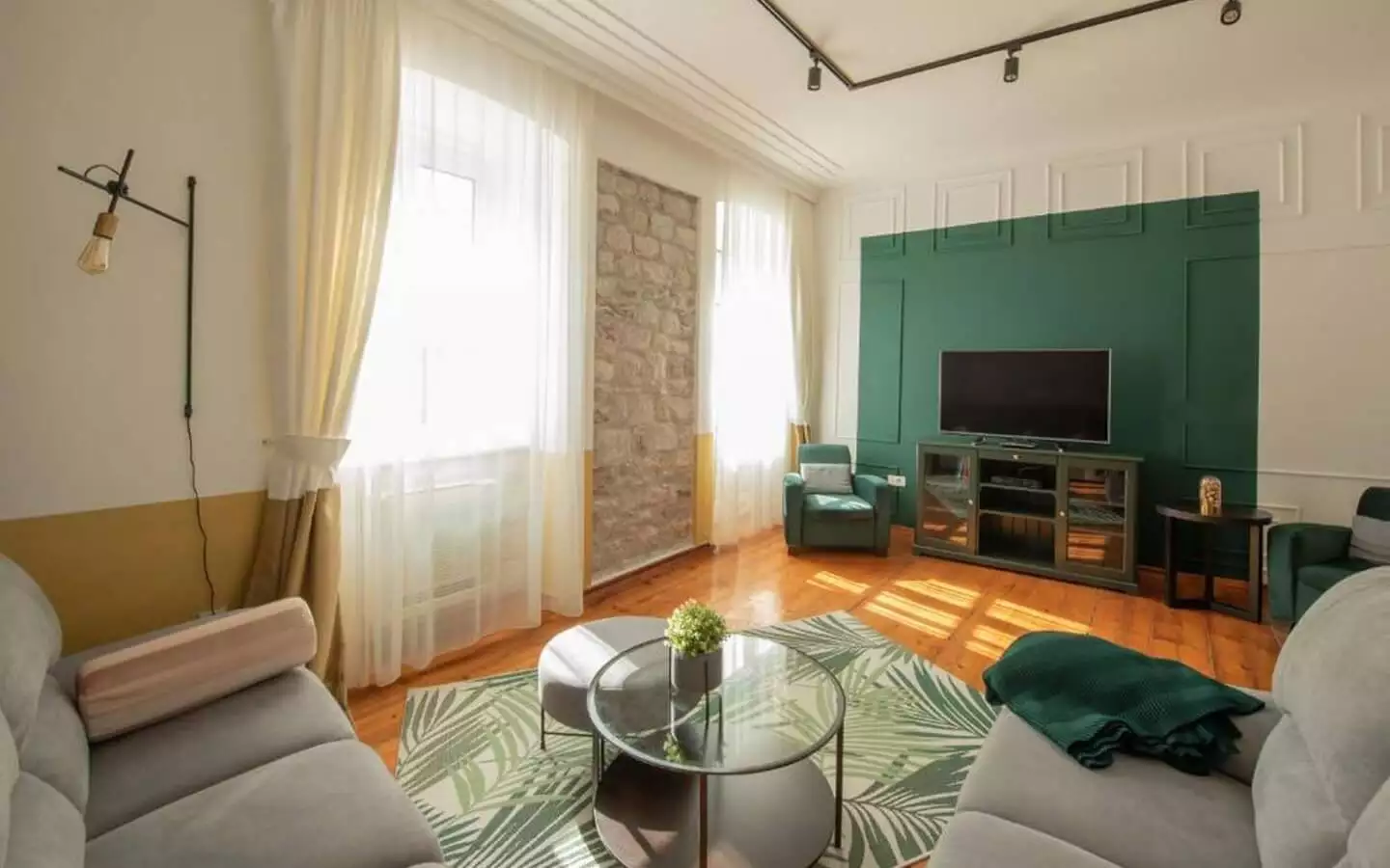 Other Properties 267m² in Montenegro, Stari Bar. Priced at 1000000$ rent photo-10