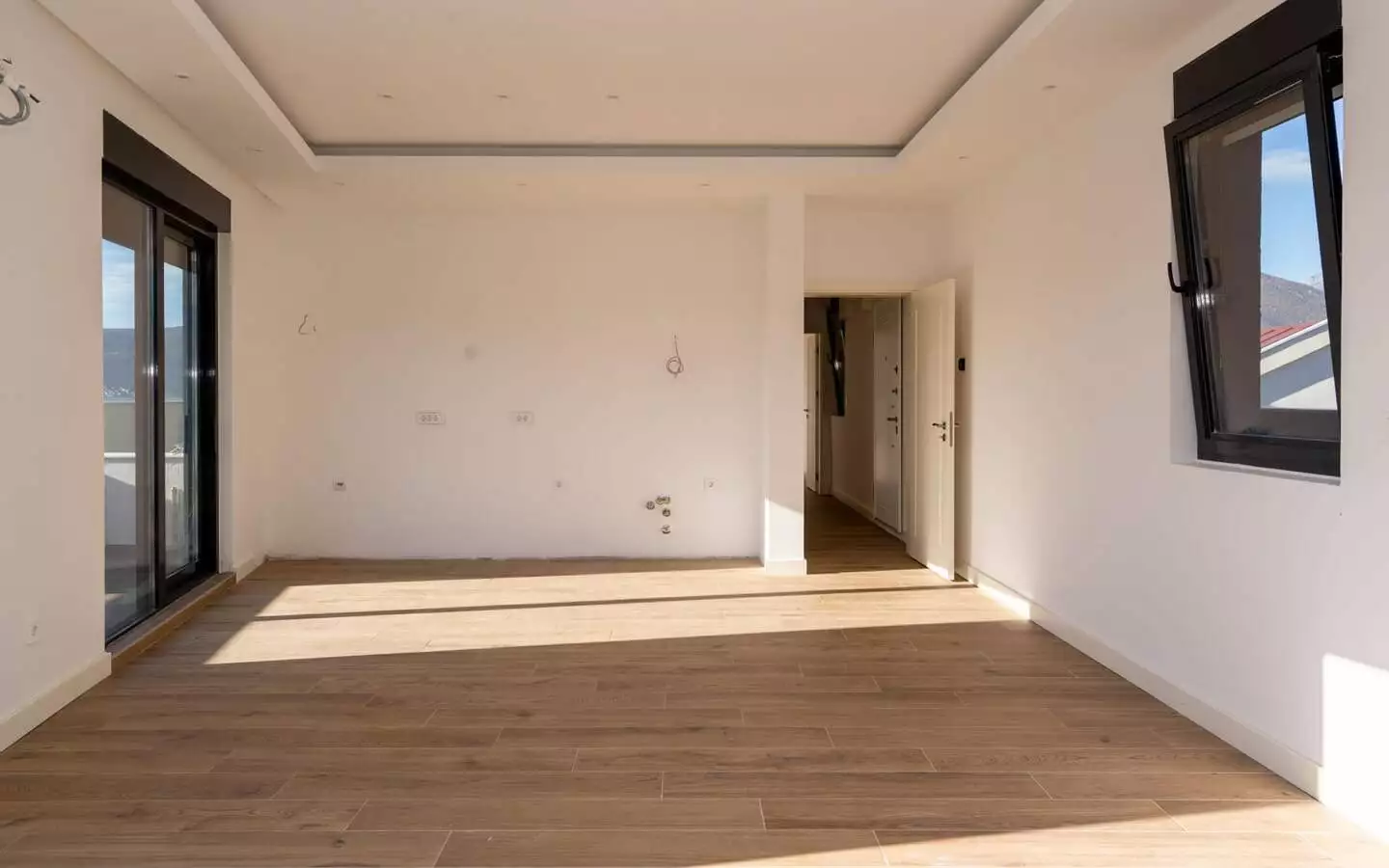 Penthouse 88m² in Montenegro, Tivat. Priced at 880000$ rent photo-7