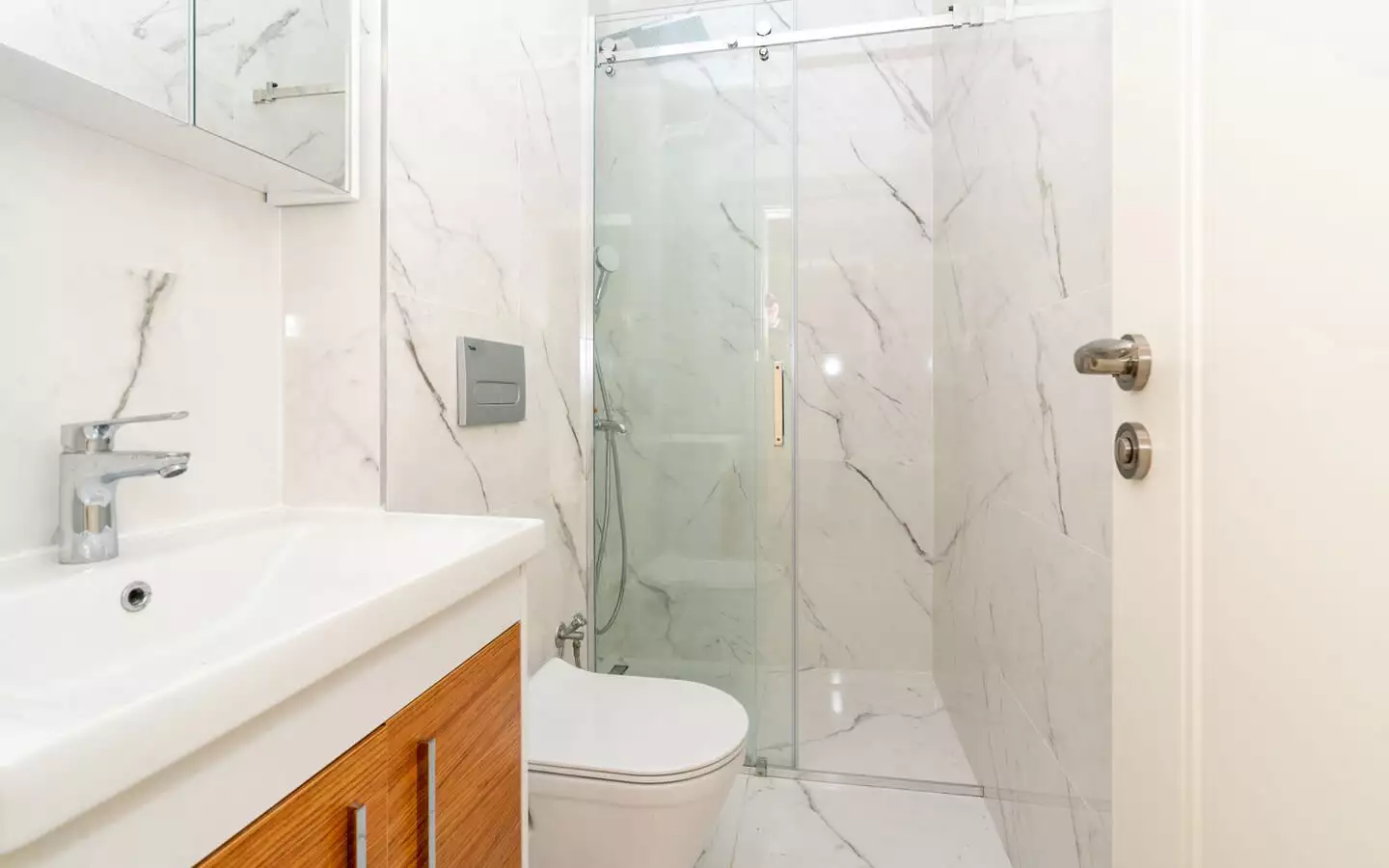 Penthouse 88m² in Montenegro, Tivat. Priced at 880000$ rent photo-8