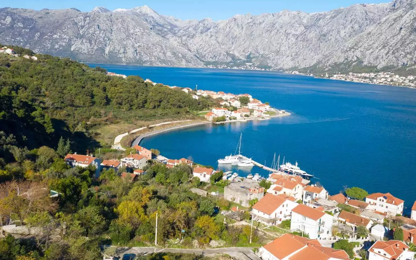 Land 1m² in Montenegro, Prcanj. Priced at 853400$ rent photo-4