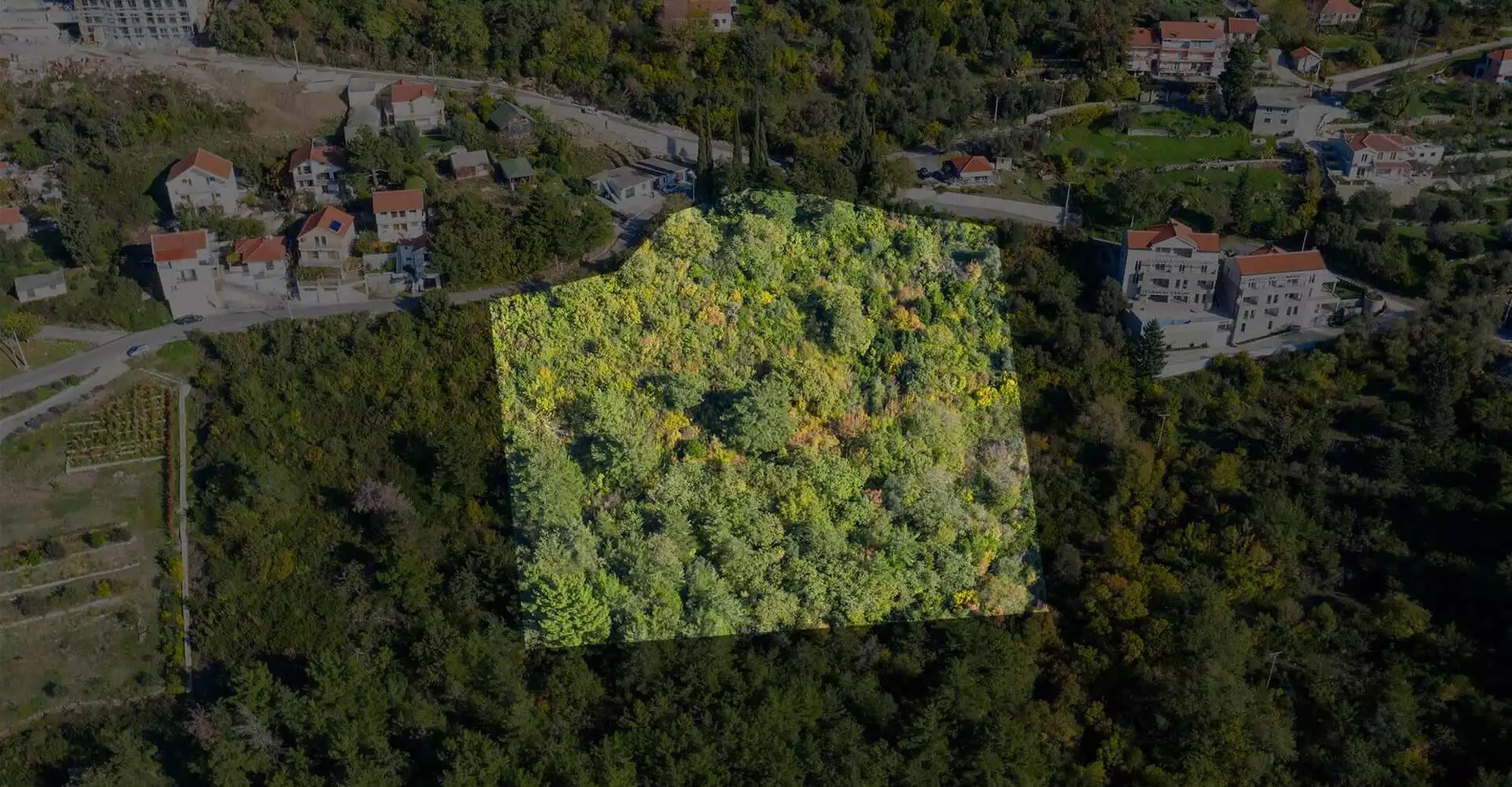 Land 1m² in Montenegro, Kotor. Priced at 722250$ rent photo-1