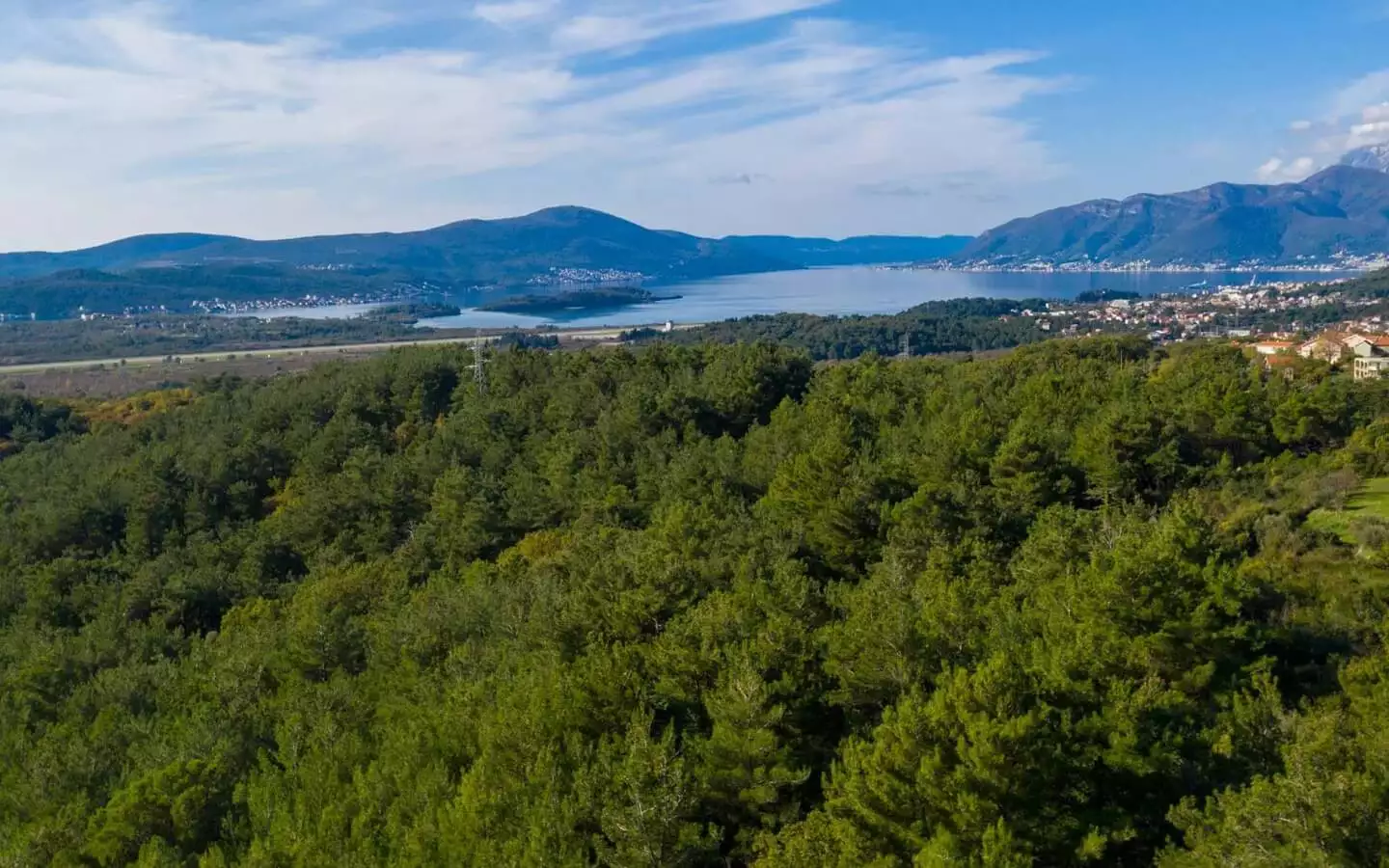 Land 1m² in Montenegro, Kotor. Priced at 722250$ rent photo-3