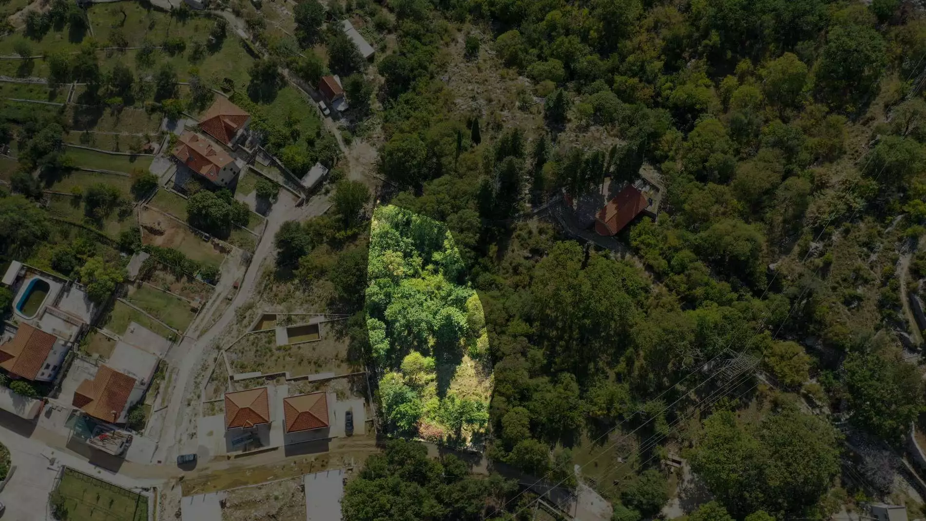 Other Properties 1360m² in Montenegro, Risan. Priced at 300000$ rent photo-1