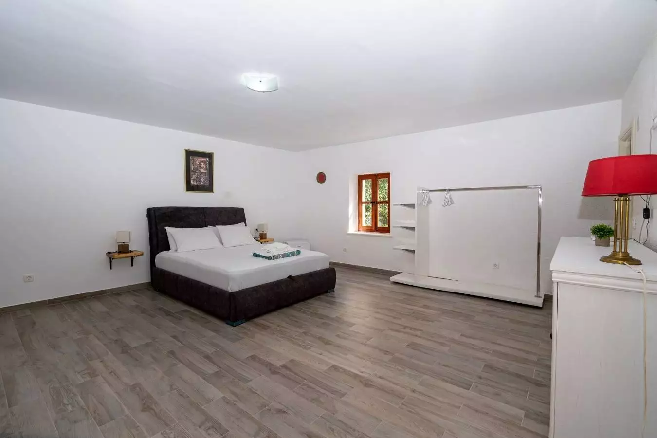 House 389m² in Montenegro, Kotor. Priced at 2200000$ rent photo-19