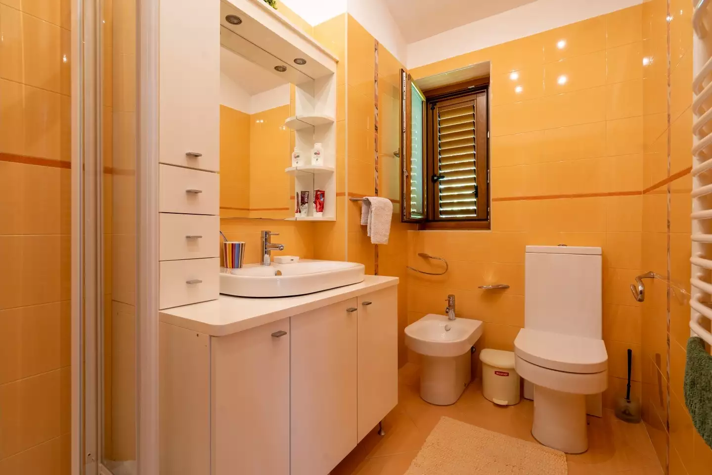 House 302m² in Montenegro, Orahovac. Priced at 960000$ rent photo-24