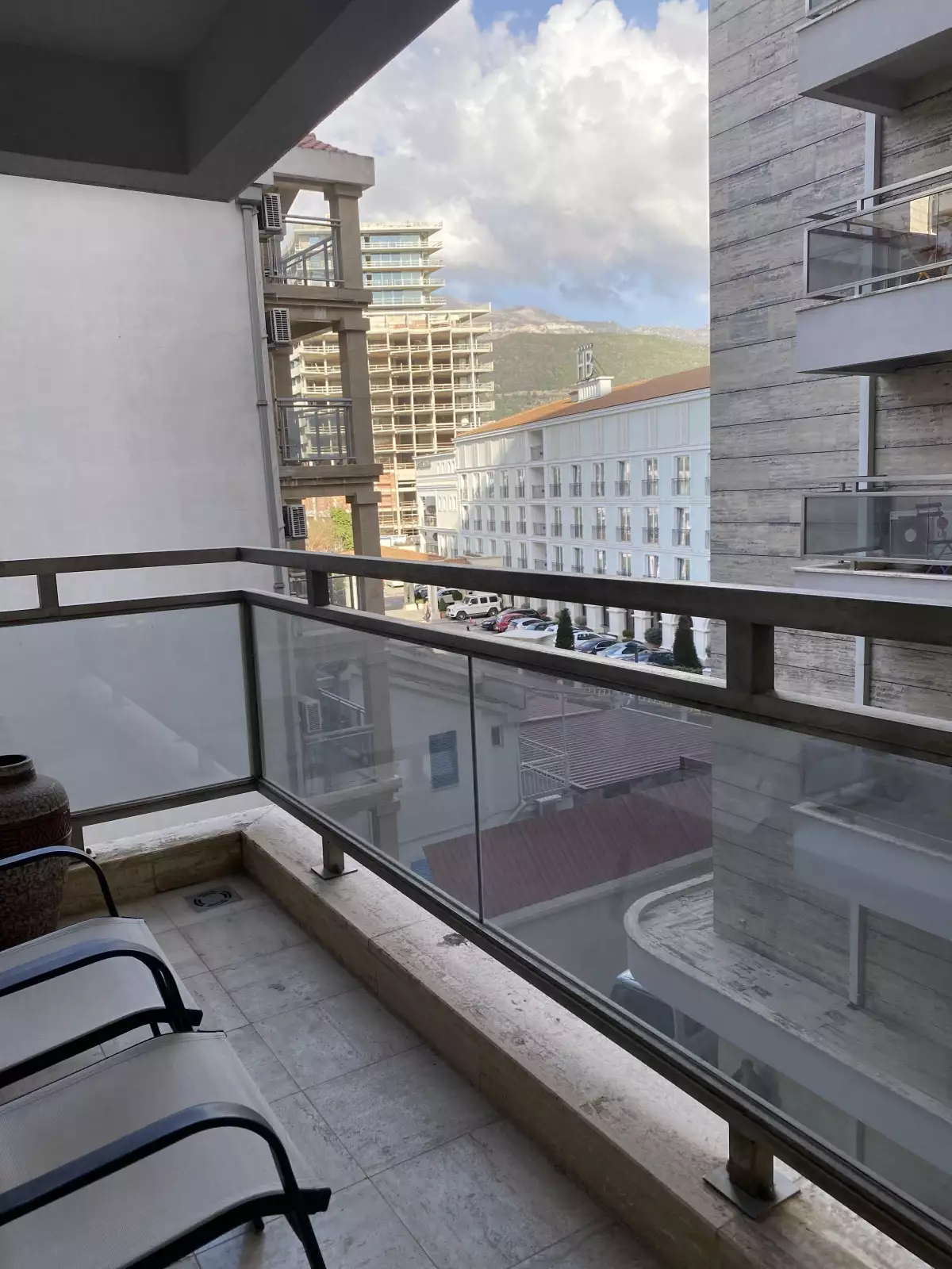 Flat 36m² in Montenegro, Budva. Priced at 600€ rent photo-4