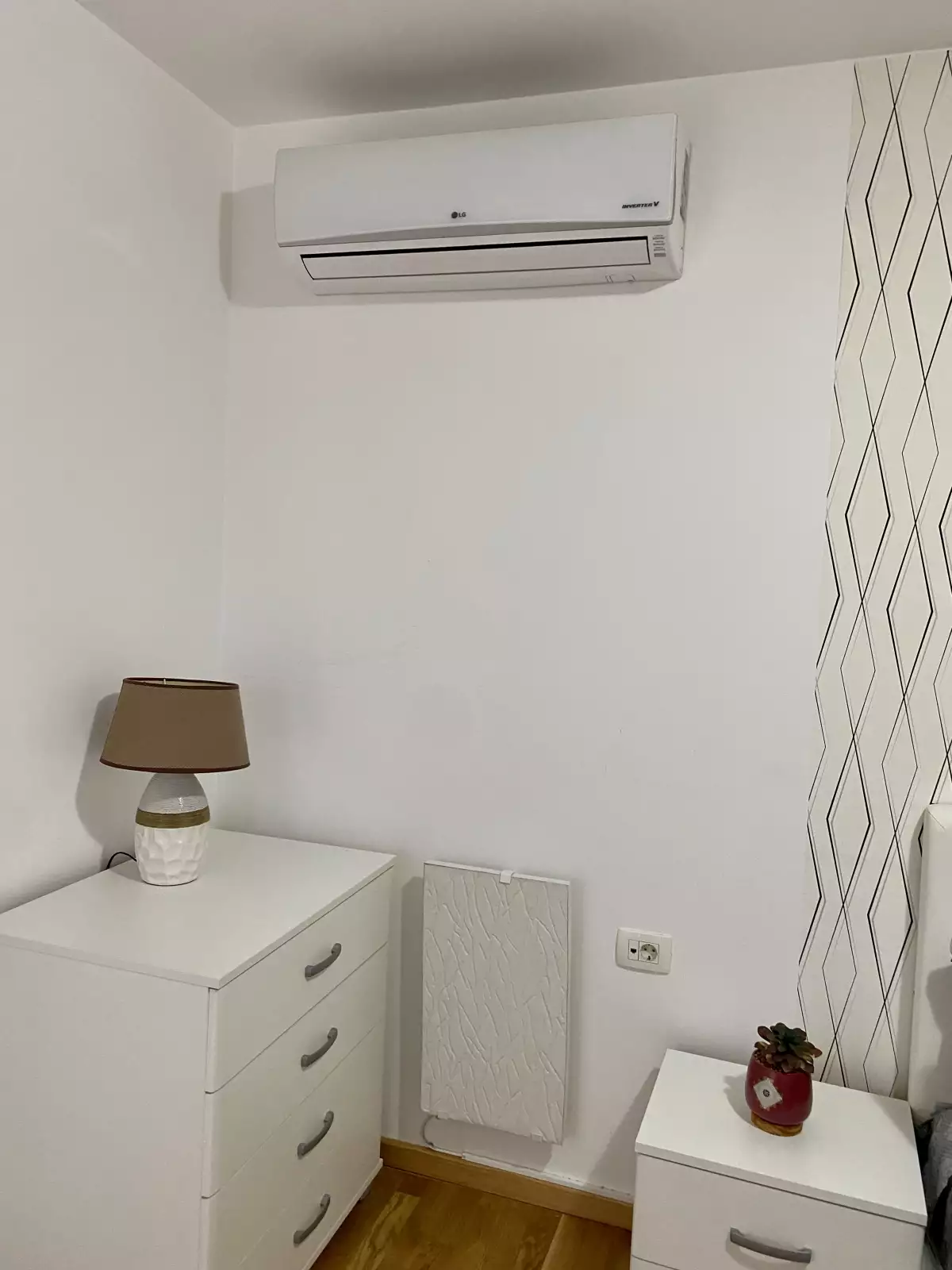Flat 36m² in Montenegro, Budva. Priced at 600€ rent photo-7