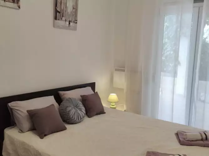 Flat 50m² in Spain, Barcelona. Priced at 77000€ rent photo-5