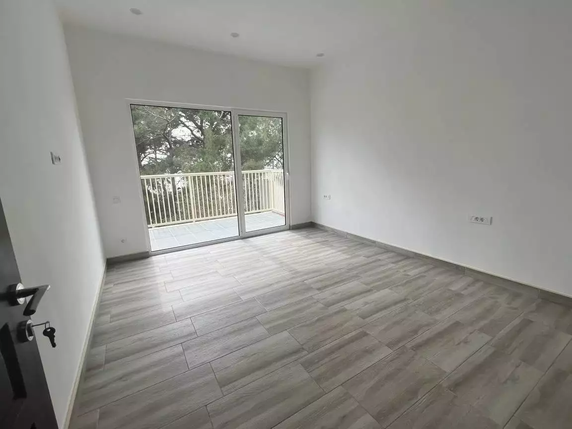 House 155m² in Italy, Barga. Priced at 380000€ rent photo-11