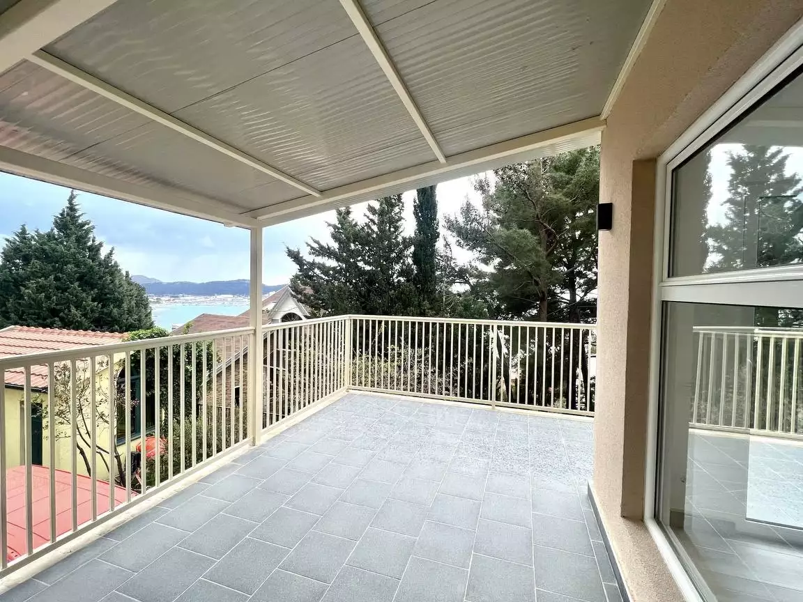 House 155m² in Italy, Barga. Priced at 380000€ rent photo-21