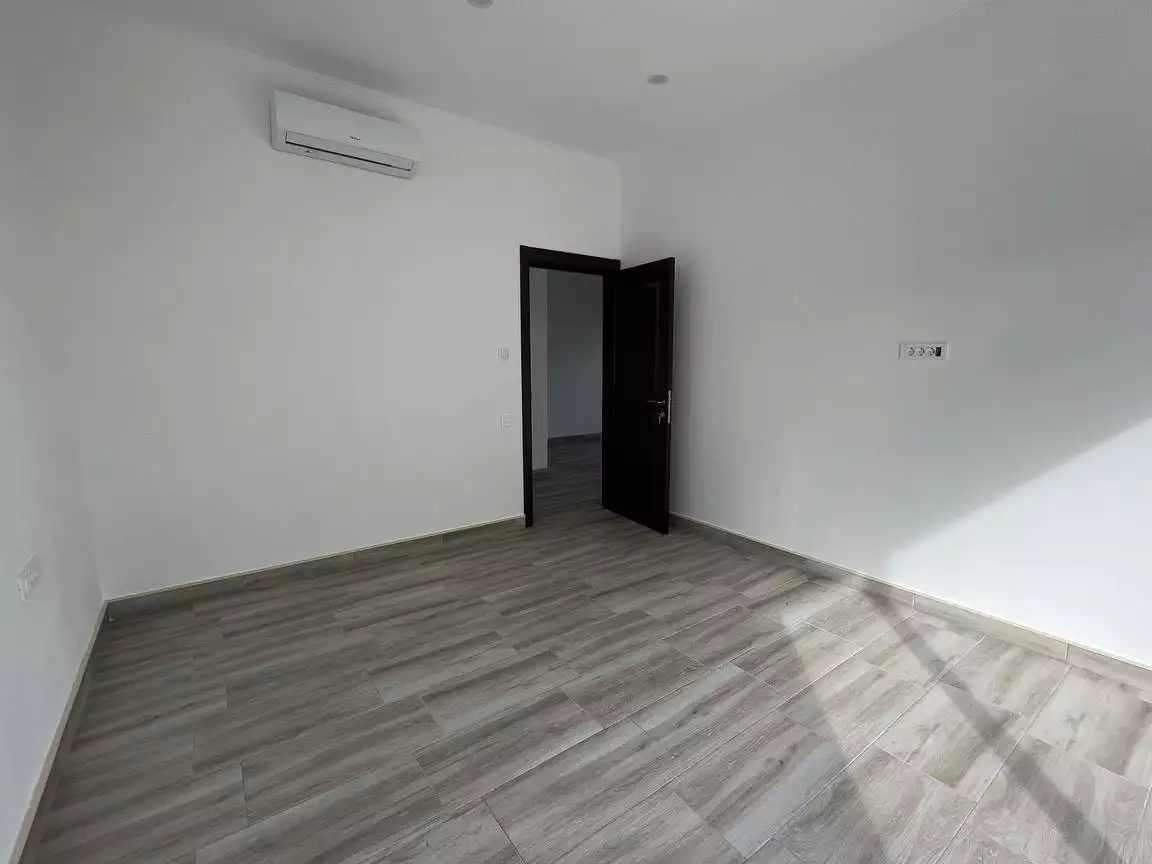 House 155m² in Italy, Barga. Priced at 380000€ rent photo-28