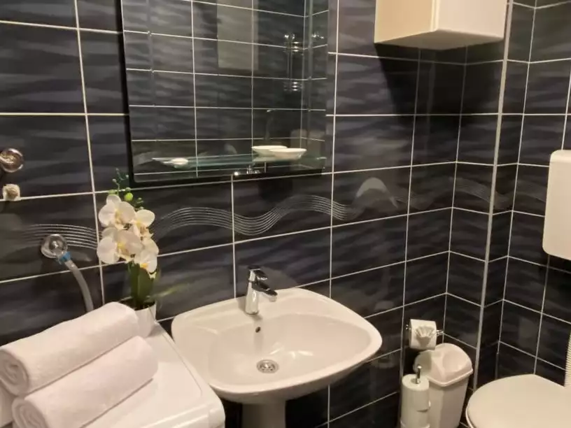 Flat 35m² in Montenegro, Budva. Priced at 90000€ rent photo-7