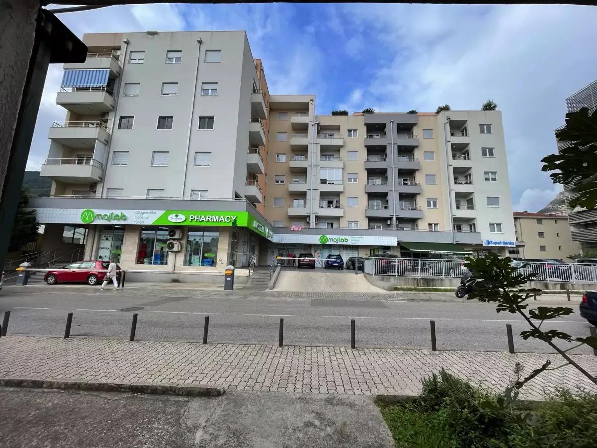 Building 1m² in Montenegro, Budva. Priced at 30000€ rent photo-3