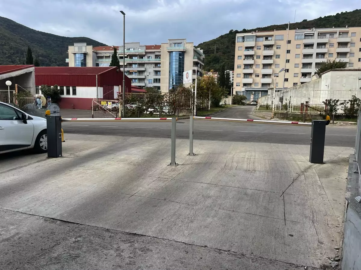 Building 1m² in Montenegro, Budva. Priced at 30000€ rent photo-7