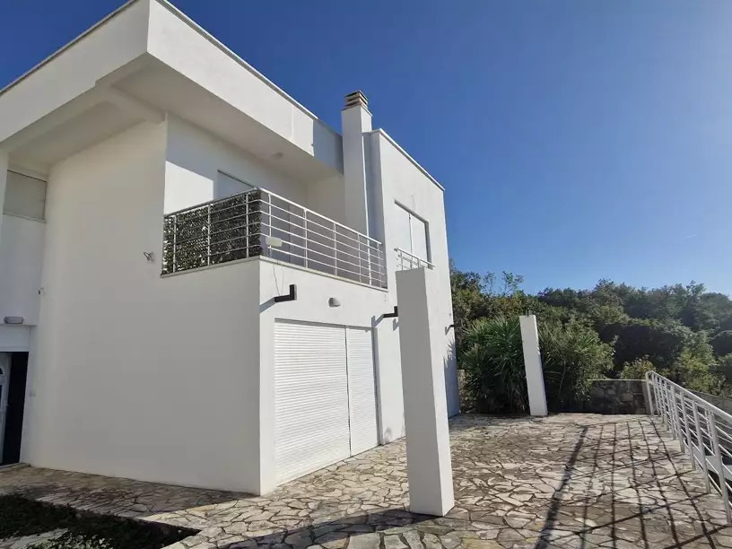 House 128m² in Montenegro, Sutomore. Priced at 390000€ rent photo-18