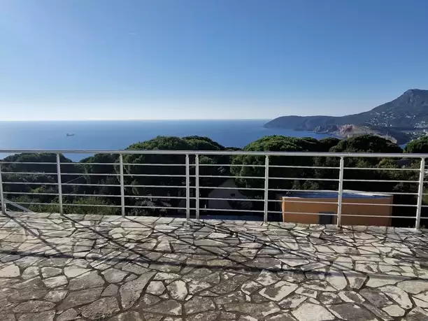 House 128m² in Montenegro, Sutomore. Priced at 390000€ rent photo-28