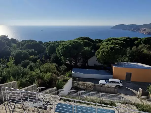 House 128m² in Montenegro, Sutomore. Priced at 390000€ rent photo-39