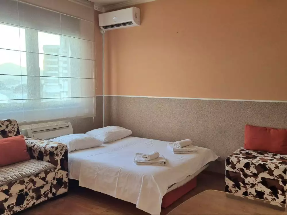 Flat 271m² in Montenegro, Becici. Priced at 750000€ rent photo-10