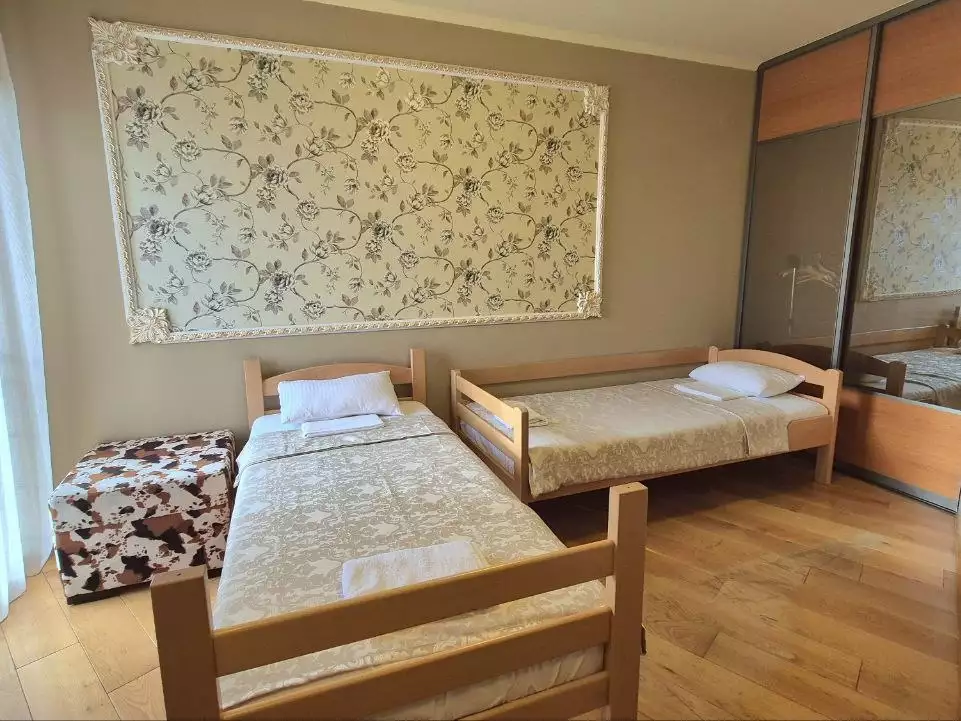 Flat 271m² in Montenegro, Becici. Priced at 750000€ rent photo-11