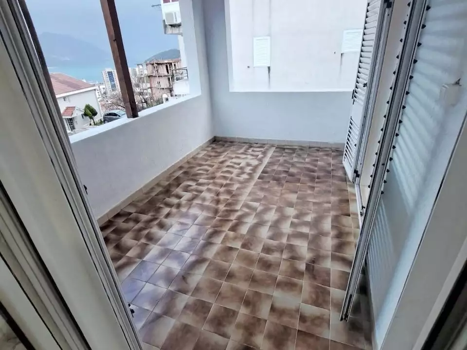 Flat 63m² in Montenegro, Budva. Priced at 110000€ rent photo-12