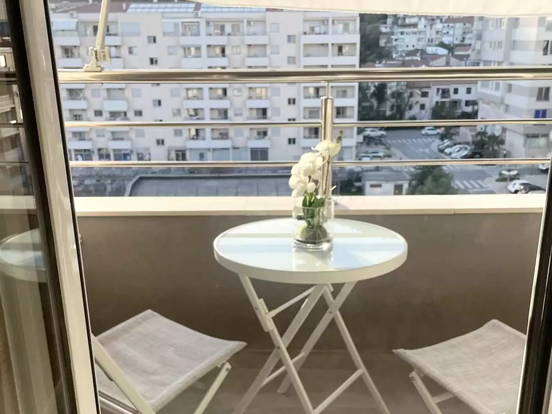 Flat 64m² in Montenegro, Budva. Priced at 248000€ rent photo-9