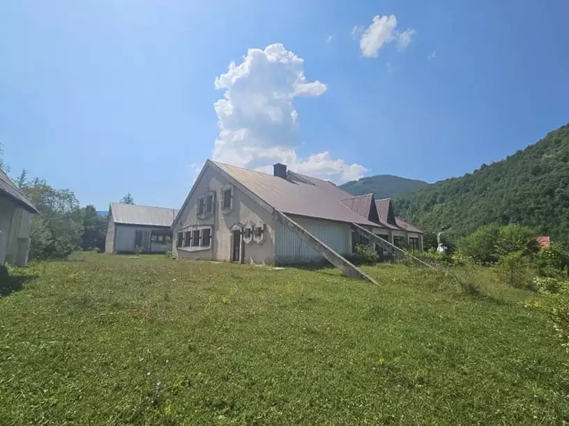 Hotels 1440m² in Montenegro, Savnik. Priced at 230000€ rent photo-2