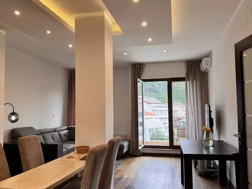 Flat 86m² in Montenegro, Budva. Priced at 290000€ rent photo-1