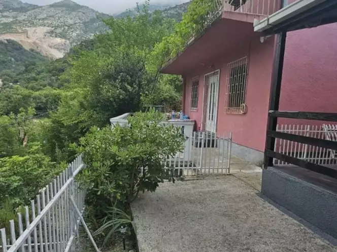 House 140m² in Montenegro, Can. Priced at 160000€ rent photo-1