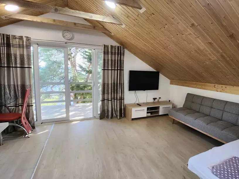 House 95m² in Montenegro, Susanj. Priced at 175000€ rent photo-6