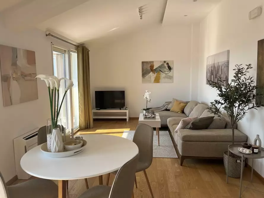 Flat 99m² in Montenegro, Tivat. Priced at 399000€ rent photo-1