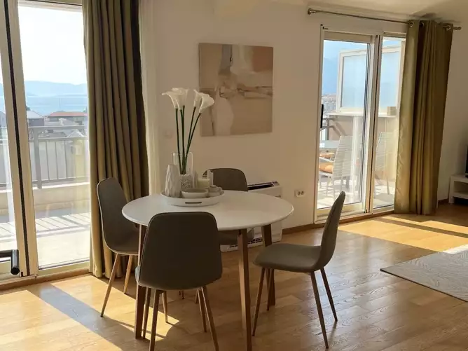 Flat 99m² in Montenegro, Tivat. Priced at 399000€ rent photo-7