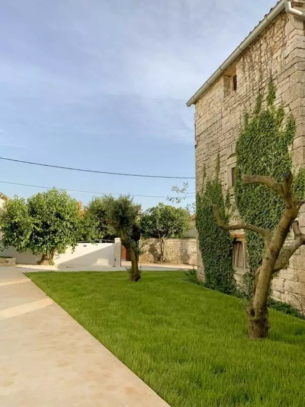 Villa 230m² in Croatia, Rovinj. Priced at 635000€ rent photo-5