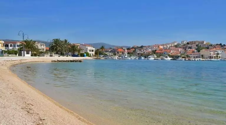 Hotels 239m² in Croatia, Rogoznica. Priced at 770000€ rent photo-4