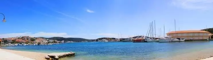 Hotels 239m² in Croatia, Rogoznica. Priced at 770000€ rent photo-6