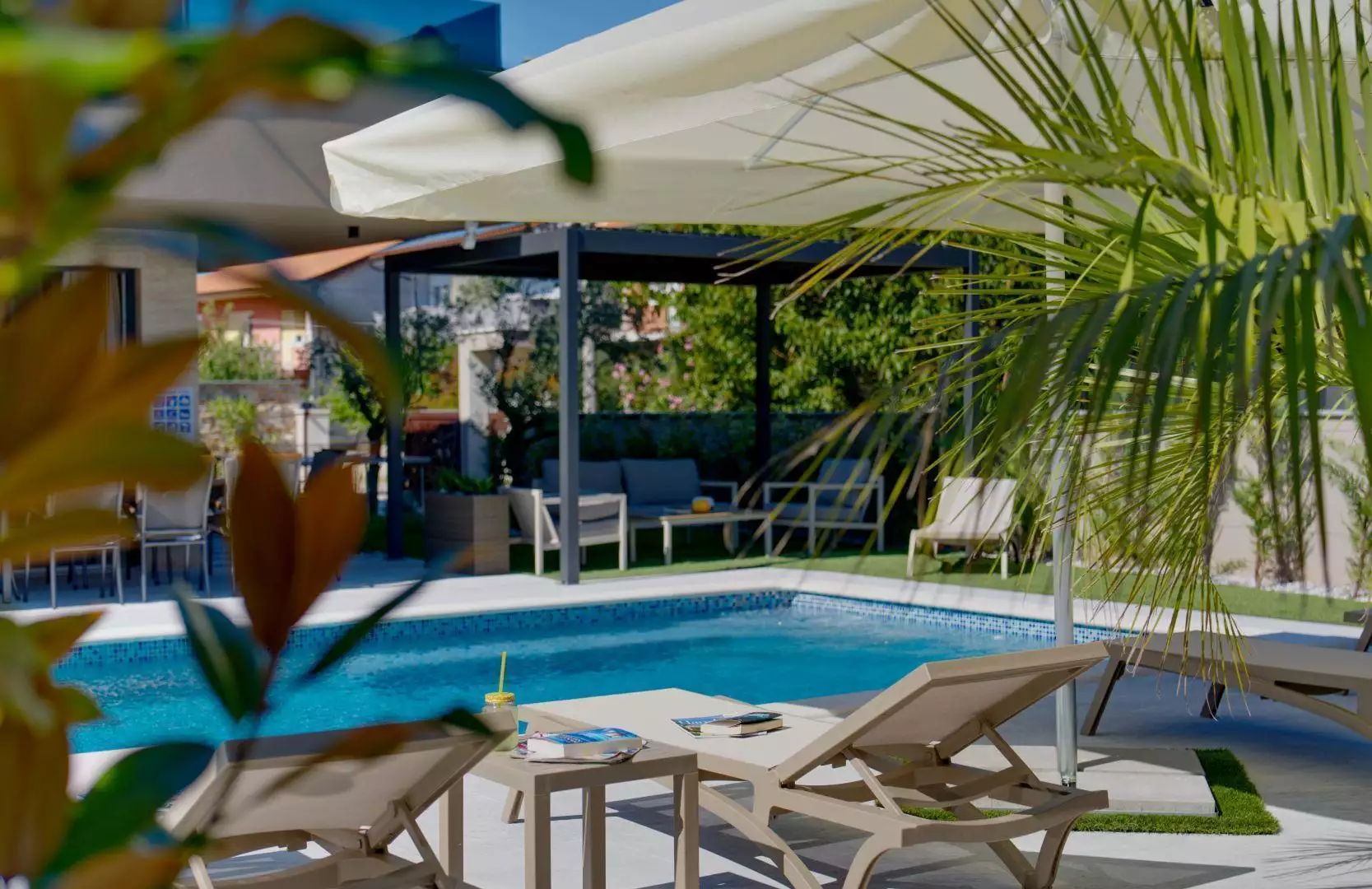 Villa 200m² in Croatia, Loborika. Priced at 722000€ rent photo-4