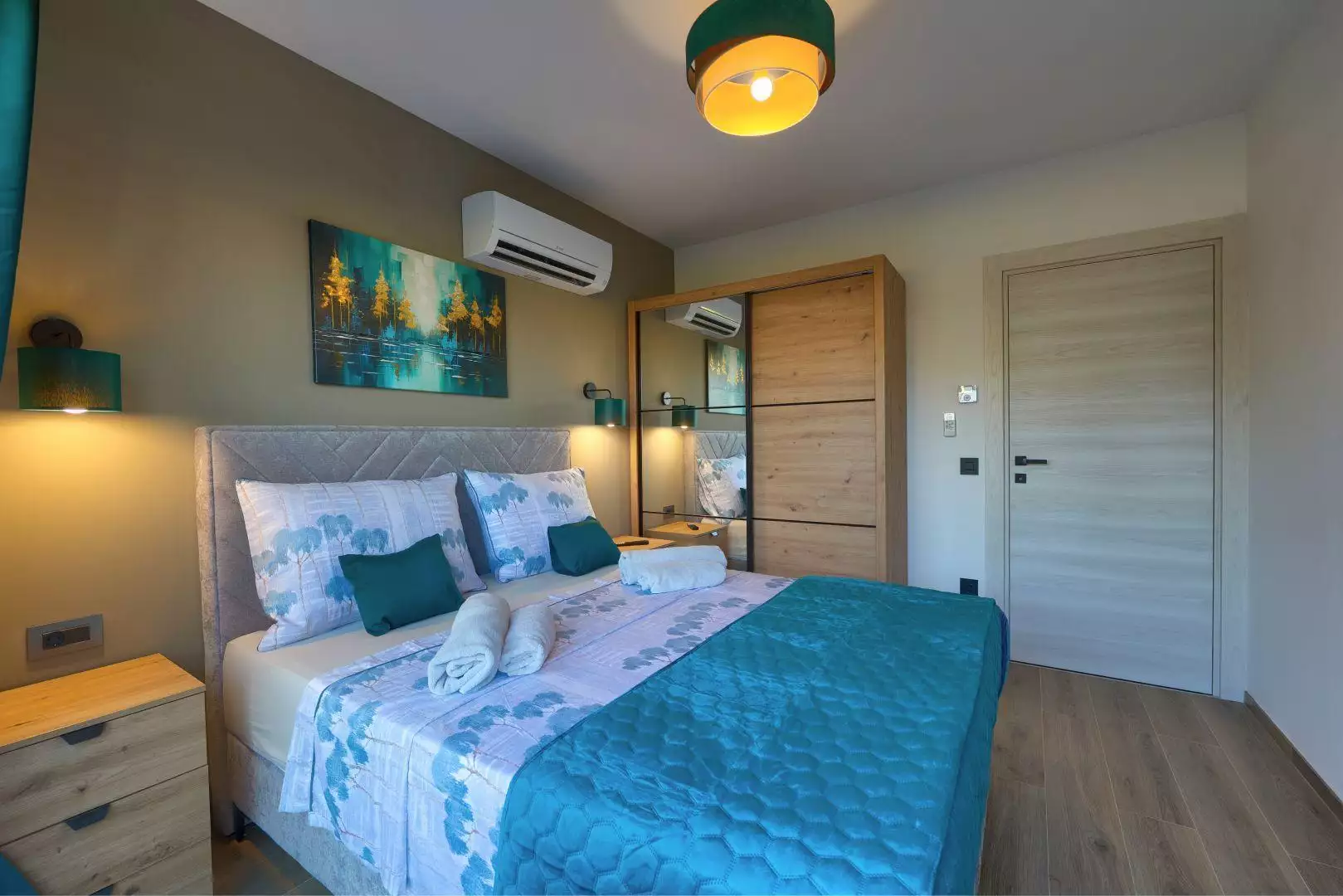Villa 200m² in Croatia, Loborika. Priced at 722000€ rent photo-22