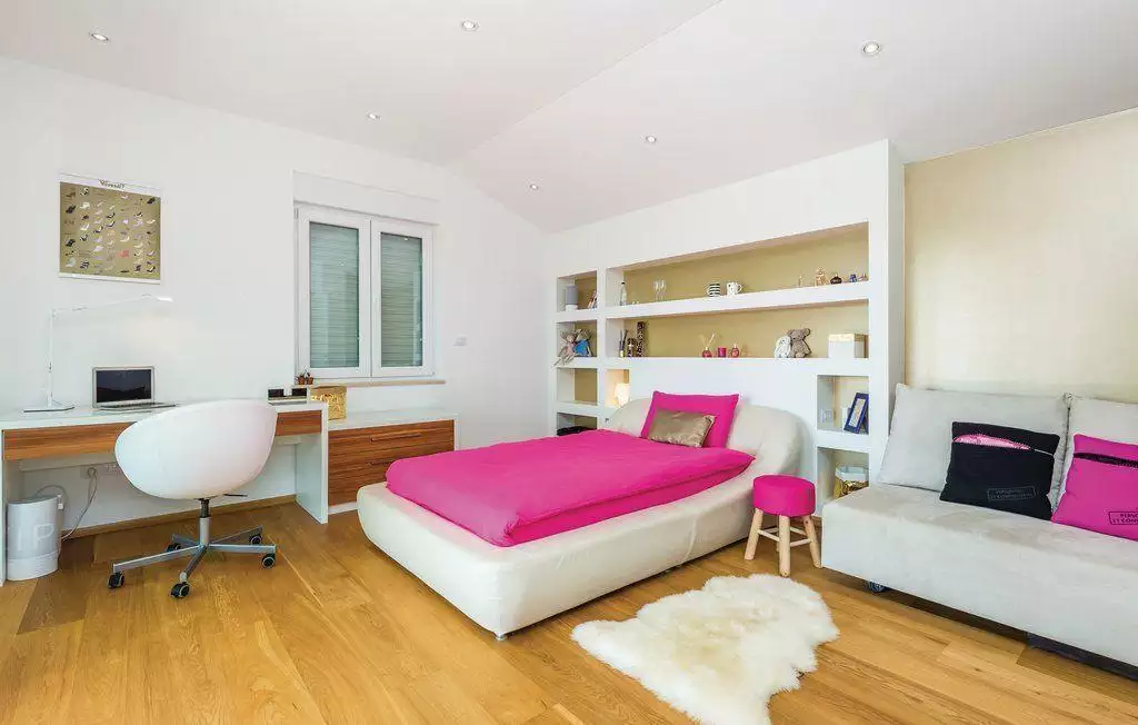 Villa 240m² in Croatia, Bregi. Priced at 1150000€ rent photo-8