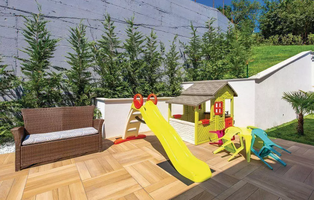 Villa 240m² in Croatia, Bregi. Priced at 1150000€ rent photo-10