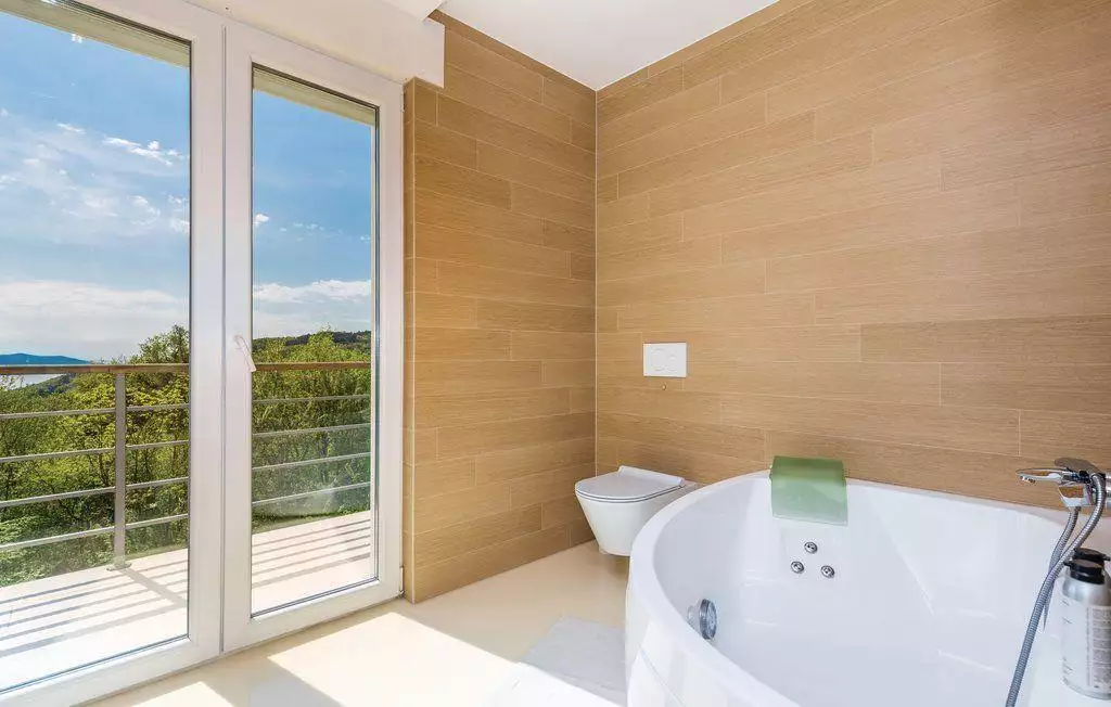 Villa 240m² in Croatia, Bregi. Priced at 1150000€ rent photo-13