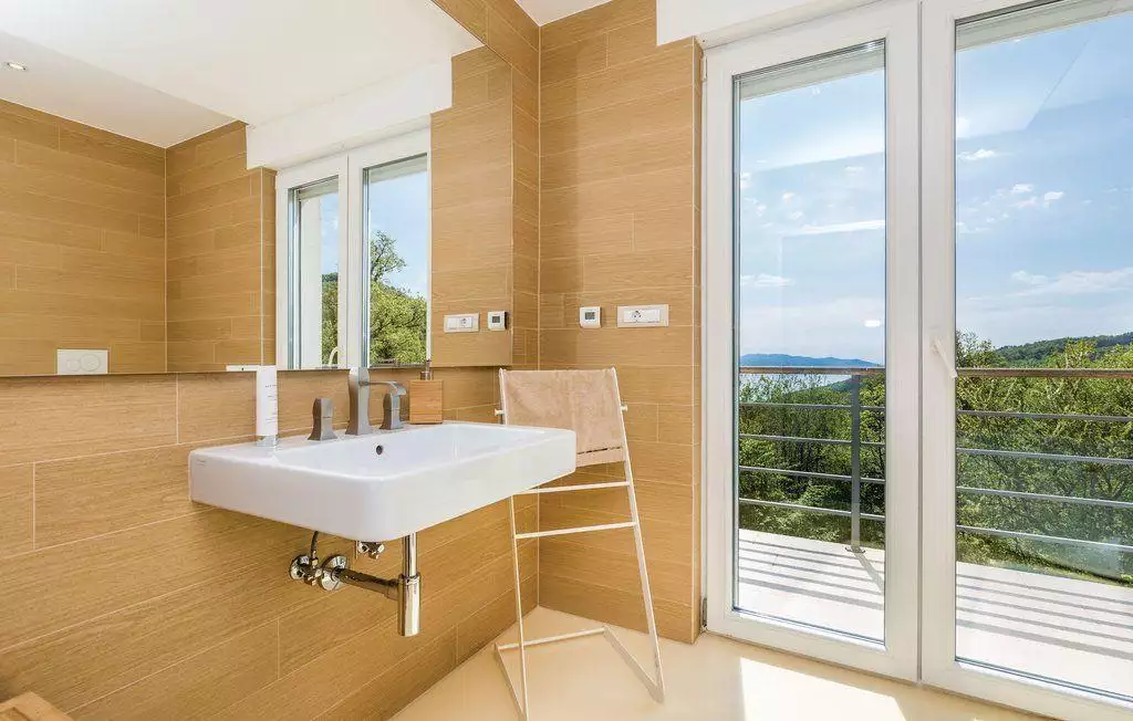 Villa 240m² in Croatia, Bregi. Priced at 1150000€ rent photo-14
