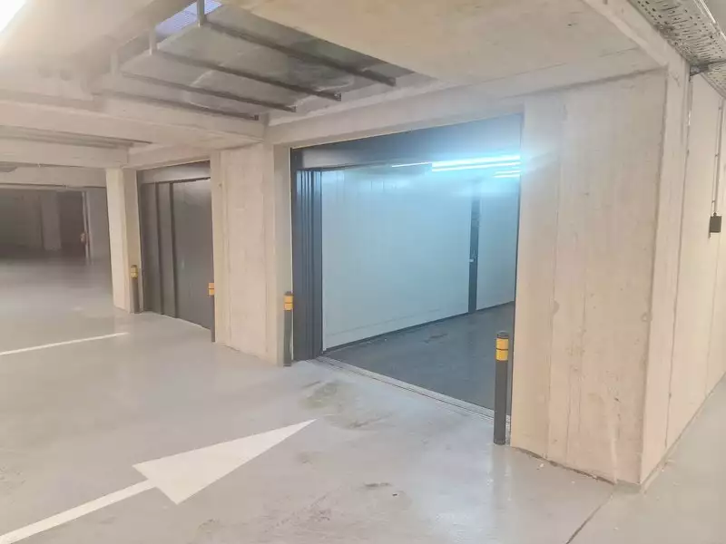 Flat 107m² in Slovenia, Kranjska. Priced at 420000€ rent photo-11