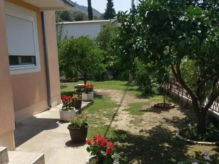House 162m² in Montenegro, Zaljevo. Priced at 241500€ rent photo-3