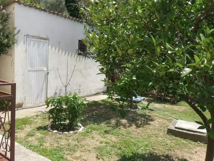 House 162m² in Montenegro, Zaljevo. Priced at 241500€ rent photo-4